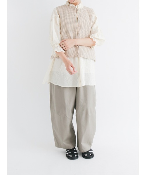 Samansa Mos2(サマンサ モスモス)の「フリル襟ブラウス(シャツ/ブラウス・レディース・ブラック/オフホワイト/マスタード・フリ-)」の4枚目の写真