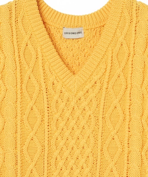 FORSOMEONE（フォーサムワン）の「FORSOMEONE ARAN KNIT VEST（ベスト・メンズ・イエロー/ダークグリーン・48）」の7枚目の写真