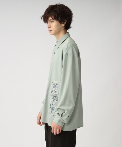 tk.TAKEO KIKUCHI（ティーケータケオキクチ）の「◆Bouquet embro長袖シャツ（ユニセックスアイテム）（シャツ/ブラウス・メンズ・ホワイト/ブラック/ライトグリーン・02/03/66）」の4枚目の写真