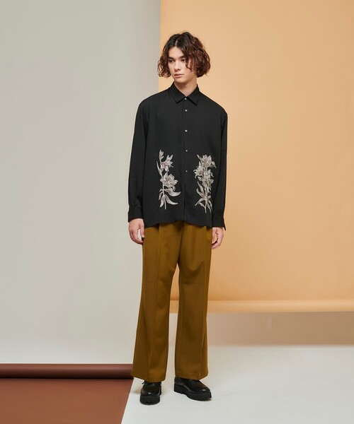 tk.TAKEO KIKUCHI（ティーケータケオキクチ）の「◆Bouquet embro長袖シャツ（ユニセックスアイテム）（シャツ/ブラウス・メンズ・ホワイト/ブラック/ライトグリーン・02/03/66）」の8枚目の写真