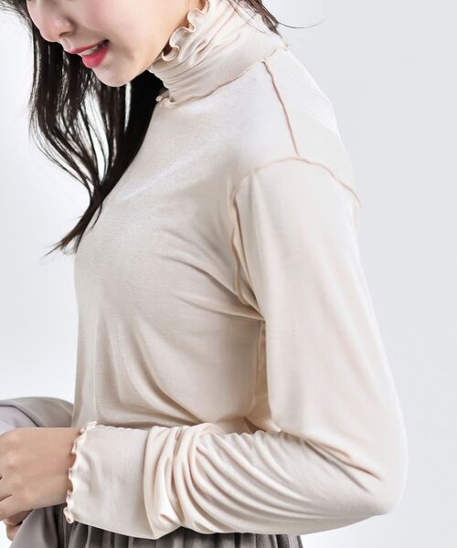 rps（アールピーエス）の「メロータートルカットソー（Tシャツ/カットソー・レディース・ブラック/グレー/アイボリー/グレイッシュブルー/ベージュ/ラベンダー/グリーン/ブルー/イエロー/オフホワイト・フリー）」の3枚目の写真