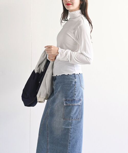 rps（アールピーエス）の「メロータートルカットソー（Tシャツ/カットソー・レディース・ブラック/グレー/アイボリー/グレイッシュブルー/ベージュ/ラベンダー/グリーン/ブルー/イエロー/オフホワイト・フリー）」の12枚目の写真