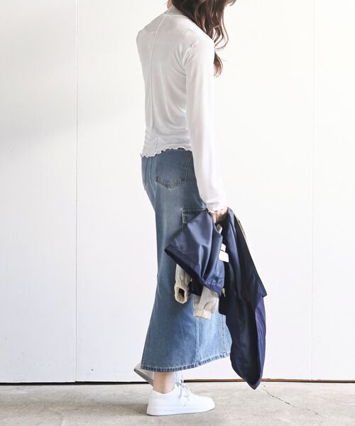 rps（アールピーエス）の「メロータートルカットソー（Tシャツ/カットソー・レディース・ブラック/グレー/アイボリー/グレイッシュブルー/ベージュ/ラベンダー/グリーン/ブルー/イエロー/オフホワイト・フリー）」の14枚目の写真