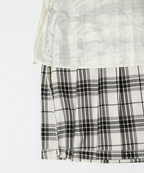 LOWRYS FARM(ローリーズファーム)の「チェックキルトスカート 170837(スカート・レディース・ホワイト/ネイビー/ブラウン・FREE)」の14枚目の写真