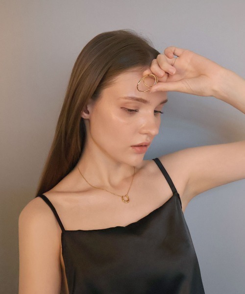 CEMONEMO（セモネモ）の「【金属アレルギー対応】 ホースシュー スネークチェーン ネックレス / サージカルステンレス316L（ネックレス・レディース・シルバー/ゴールド・FREE）」の17枚目の写真