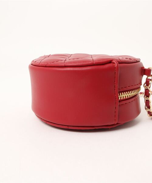 KOBE LETTUCE(コウベレタス)の「キルティングサークルチェーンバッグ(ショルダーバッグ・レディース・ブラック/アイボリー/レッド/ブラウン・FREE)」の17枚目の写真