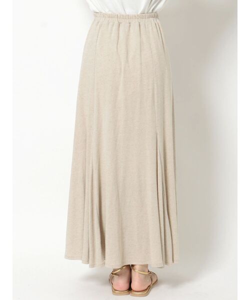 Ungrid（アングリッド）の「リネン混カットフレアマキシスカート（スカート・レディース・ベージュ/オレンジ/チャコールグレー・FREE）」の14枚目の写真