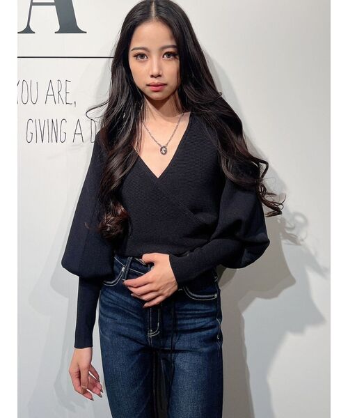 GYDA(ジェイダ)の「2WAYカシュクールリブニットトップス(ニット/セーター・レディース・ブラック/オフホワイト・FREE)」の1枚目の写真