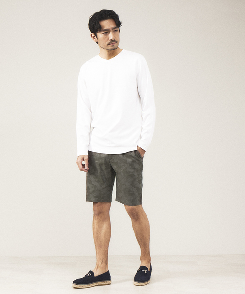 ABAHOUSE GRAY(アバハウスグレイ)の「【Vネック】ポンチ 長袖 Tシャツ(Tシャツ/カットソー・メンズ・ホワイト/ライトグレー/ブラック/ネイビー・46/48)」の6枚目の写真