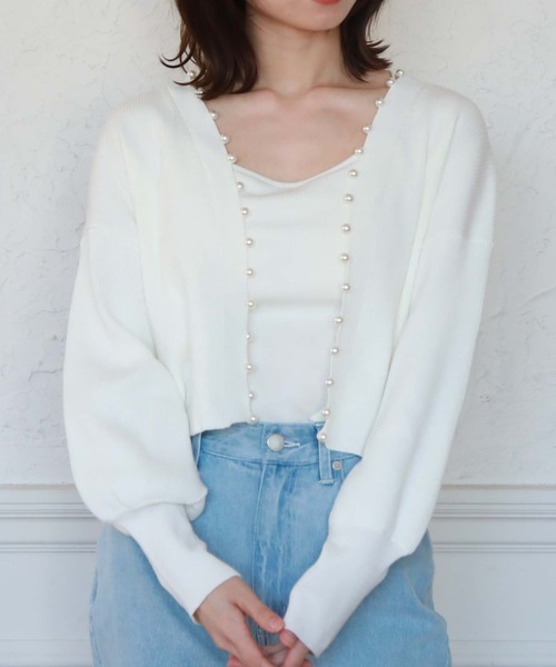 archives(アルシーヴ)の「パール付きニットカーディガン(カーディガン/ボレロ・レディース・ブラック/グレイッシュベージュ/オフホワイト/ブルー・MEDIUM)」の20枚目の写真