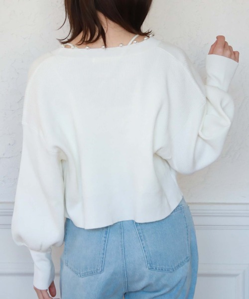 archives(アルシーヴ)の「パール付きニットカーディガン(カーディガン/ボレロ・レディース・ブラック/グレイッシュベージュ/オフホワイト/ブルー・MEDIUM)」の14枚目の写真