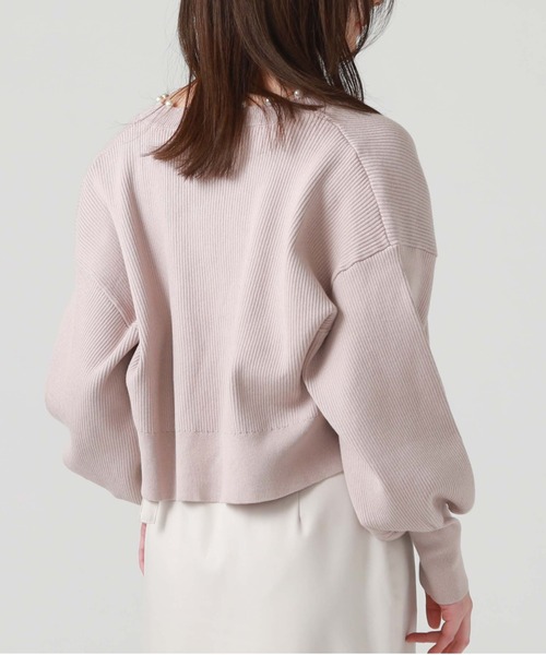 archives(アルシーヴ)の「パール付きニットカーディガン(カーディガン/ボレロ・レディース・ブラック/グレイッシュベージュ/オフホワイト/ブルー・MEDIUM)」の9枚目の写真