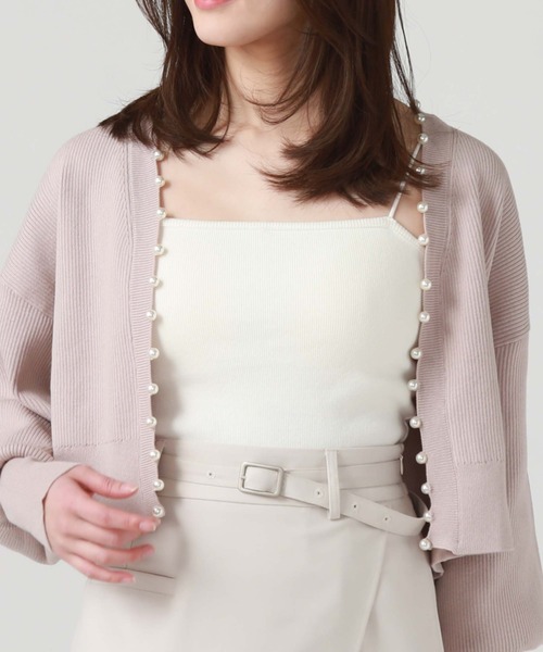 archives(アルシーヴ)の「パール付きニットカーディガン(カーディガン/ボレロ・レディース・ブラック/グレイッシュベージュ/オフホワイト/ブルー・MEDIUM)」の21枚目の写真