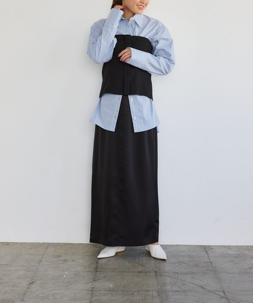 LEPSIM(レプシィム)の「【FOR I SERIES】ボタンツキビスチェ 190582(チューブトップ・レディース・ベージュ/ブラック・MEDIUM/LARGE/SMALL)」の9枚目の写真