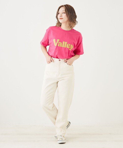 CUBE SUGAR(キューブシュガー)の「汗ジミ防止カットソーロゴプリントTシャツ(Tシャツ/カットソー・レディース・キャメル/ピンク/マルチ/トップグレー/ブルー・M)」の12枚目の写真