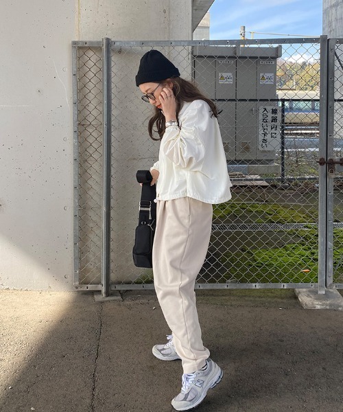 ISOOK(アイスー)の「Oversized nylon jacket / オーバーサイズナイロンジャケット(miho select)(ナイロンジャケット・レディース・ブラック/アイボリー・FREE)」の9枚目の写真
