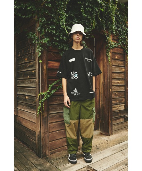 LIBERE（リベーレ）の「LIBERE リベーレ / EVR SS TEE グラフィックプリントビッグシルエットTシャツ / 231208-231209（Tシャツ/カットソー・メンズ・ナチュラル/ブラック・MEDIUM/SMALL/LARGE）」の18枚目の写真