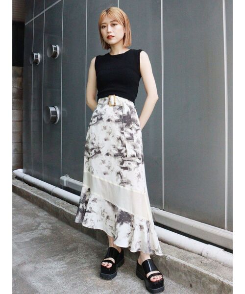 MURUA(ムルーア)の「ファインベーシックニットタンク(タンクトップ・レディース・ブラック/グリーン/アイボリー/モカ・FREE)」の6枚目の写真