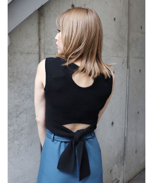 MURUA(ムルーア)の「ファインベーシックニットタンク(タンクトップ・レディース・ブラック/グリーン/アイボリー/モカ・FREE)」の19枚目の写真