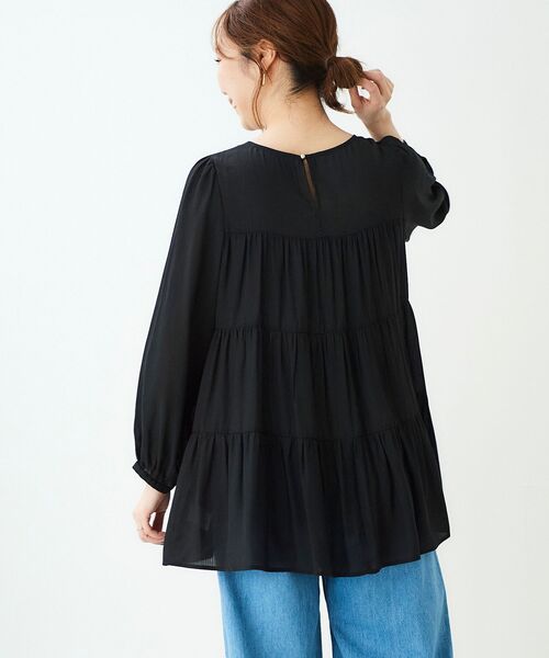 le.coeur blanc（ルクールブラン）の「ドビーストライプティアードブラウス（シャツ/ブラウス・レディース・ブラック/オリーブ/アイボリー・38）」の15枚目の写真