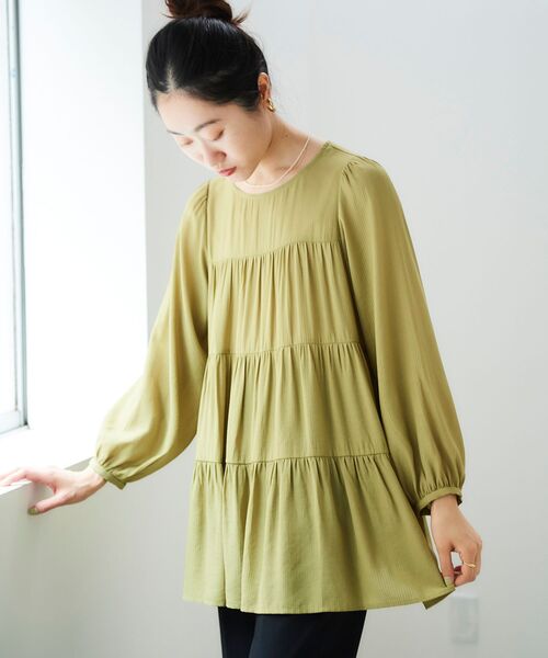 le.coeur blanc（ルクールブラン）の「ドビーストライプティアードブラウス（シャツ/ブラウス・レディース・ブラック/オリーブ/アイボリー・38）」の9枚目の写真