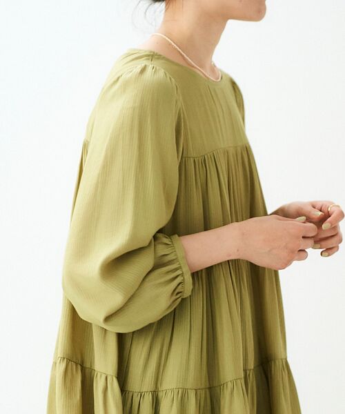 le.coeur blanc（ルクールブラン）の「ドビーストライプティアードブラウス（シャツ/ブラウス・レディース・ブラック/オリーブ/アイボリー・38）」の20枚目の写真