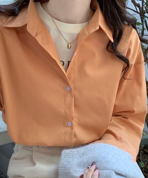 Girly Doll（ガーリードール）の「オーバーサイズカラーシャツ（シャツ/ブラウス・レディース・ブルーグレー/ライトブルー/グリーン/ピンク/ブラウン/ホワイト/ブルーパープル/オレンジ/モカ/パープル/イエロー/ベージュ/ダークブルー・F）」の13枚目の写真