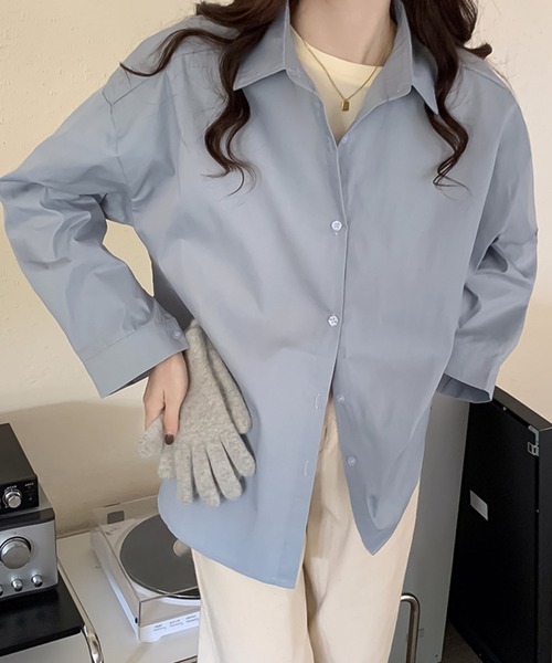 Girly Doll（ガーリードール）の「オーバーサイズカラーシャツ（シャツ/ブラウス・レディース・ブルーグレー/ライトブルー/グリーン/ピンク/ブラウン/ホワイト/ブルーパープル/オレンジ/モカ/パープル/イエロー/ベージュ/ダークブルー・F）」の4枚目の写真