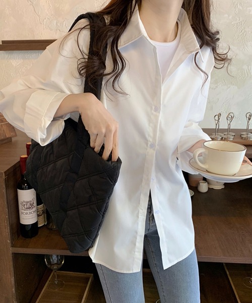 Girly Doll（ガーリードール）の「オーバーサイズカラーシャツ（シャツ/ブラウス・レディース・ブルーグレー/ライトブルー/グリーン/ピンク/ブラウン/ホワイト/ブルーパープル/オレンジ/モカ/パープル/イエロー/ベージュ/ダークブルー・F）」の19枚目の写真