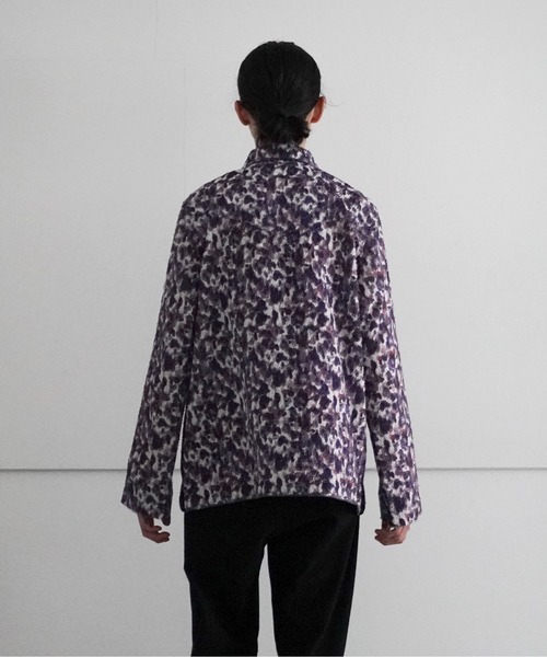saby(サバイ)の「saby PAJAMA SHIRT JACKET - HAND PAINTED BY AYUMI TSUCHIDA -(シャツ/ブラウス・メンズ・パープル・1/2)」の5枚目の写真