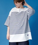 ONCILY(オンシェリー)の「トップス(Tシャツ/カットソー)」