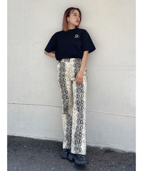 EVRIS（エヴリス）の「パイソンツイルワイドパンツ（その他パンツ・レディース・ブラウン/ベージュ・SMALL/MEDIUM）」の13枚目の写真