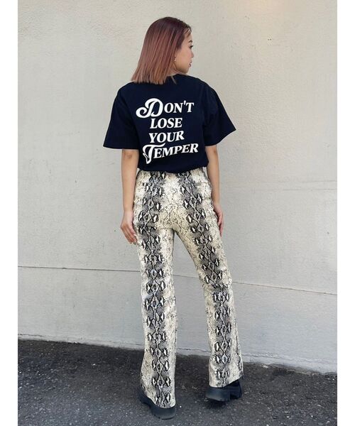 EVRIS（エヴリス）の「パイソンツイルワイドパンツ（その他パンツ・レディース・ブラウン/ベージュ・SMALL/MEDIUM）」の14枚目の写真