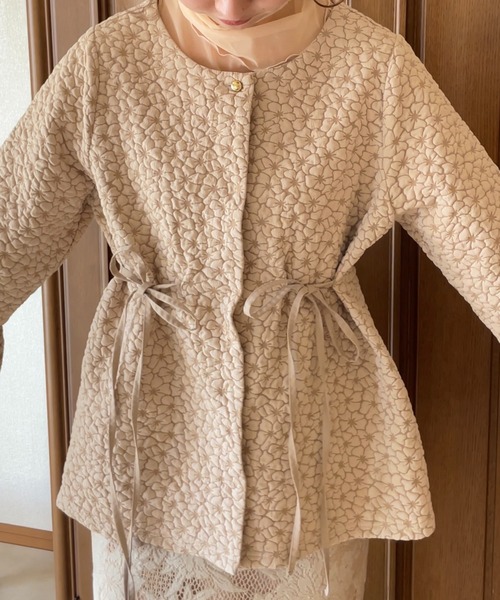 apresjour clair by 和花(アプレジュールクレアバイカズカ)の「【和花コラボアイテム】マルチフラワージャガードトップス【ZOZOTOWN限定アイテム】(シャツ/ブラウス・レディース・ブラウン系その他/ベージュ・フリー/X-LARGE)」の17枚目の写真