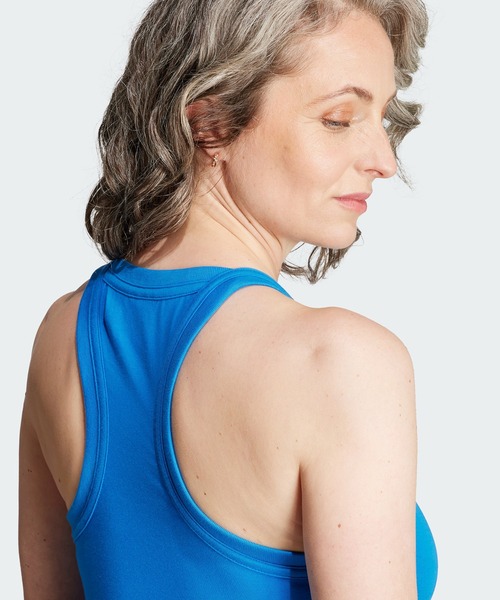 adidas（アディダス）の「プレミアム エッセンシャルズ タンクトップ / アディダスオリジナルス adidas Originals（タンクトップ・レディース・ホワイト/ブラック/ブルー・LARGE/SMALL/MEDIUM/X-LARGE/X-SMALL/XX-LARGE）」の7枚目の写真