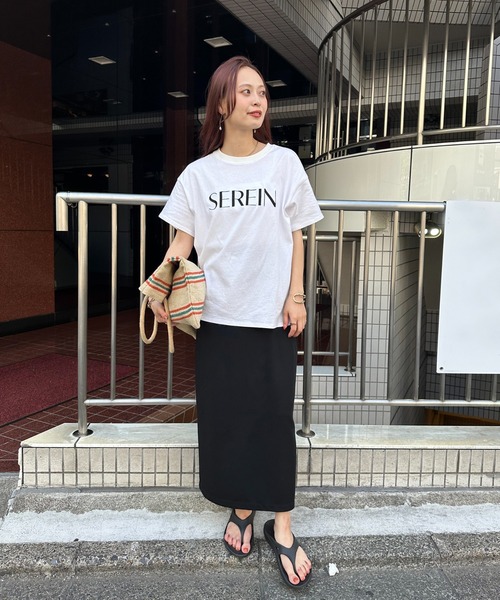 DISCOAT(ディスコート)の「【WEB限定】SEREIN刺繍ロゴTシャツ(Tシャツ/カットソー・レディース・ホワイト/チャコールグレー/ベージュ/ネイビー/ネイビー系1/ホワイト×シルバー/グレー系その他・FREE)」の19枚目の写真