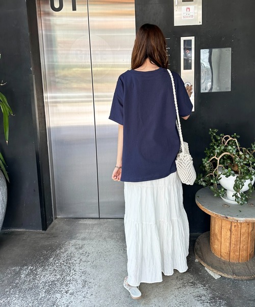DISCOAT(ディスコート)の「【WEB限定】SEREIN刺繍ロゴTシャツ(Tシャツ/カットソー・レディース・ホワイト/チャコールグレー/ベージュ/ネイビー/ネイビー系1/ホワイト×シルバー/グレー系その他・FREE)」の8枚目の写真