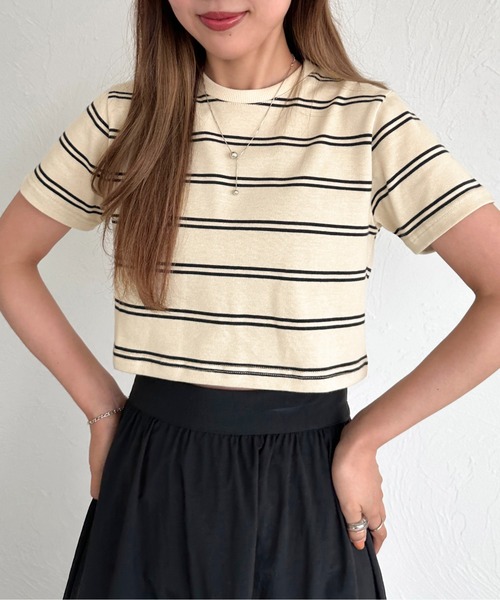 apres jour mignon(アプレジュールミニョン)の「マルチボーダーショートTシャツ【ZOZOTOWN限定アイテム】(Tシャツ/カットソー・レディース・オフホワイト/ブラック/アイボリー・X-LARGE/フリー)」の6枚目の写真
