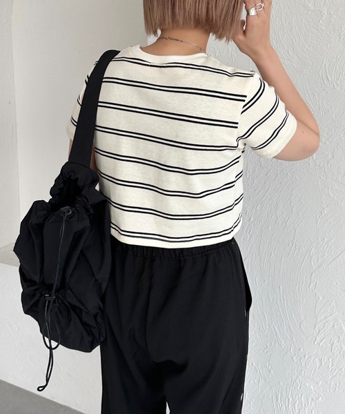 apres jour mignon(アプレジュールミニョン)の「マルチボーダーショートTシャツ【ZOZOTOWN限定アイテム】(Tシャツ/カットソー・レディース・オフホワイト/ブラック/アイボリー・X-LARGE/フリー)」の8枚目の写真