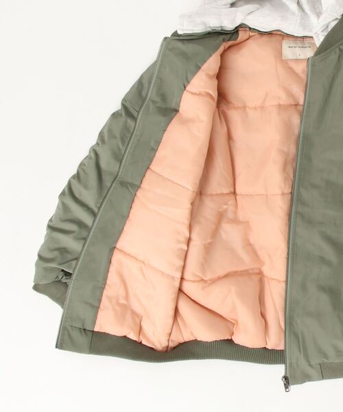 repipi armario（レピピ アルマリオ）の「【2WAY】フードツキMA-1（MA-1・キッズ・ブラック/カーキ・MEDIUM/LARGE/SMALL）」の19枚目の写真