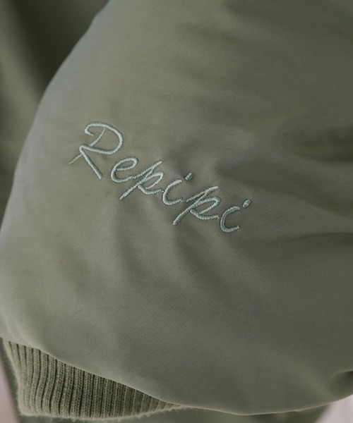 repipi armario（レピピ アルマリオ）の「【2WAY】フードツキMA-1（MA-1・キッズ・ブラック/カーキ・MEDIUM/LARGE/SMALL）」の18枚目の写真