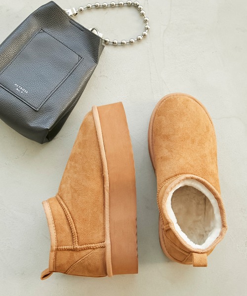 Chaco closet（チャコ クローゼット）の「厚底 ラウンドトゥ ショートブーツ（ブーツ・レディース・ダークブラウン/グレー/ブラウン/ブラック・S/M/L）」の5枚目の写真