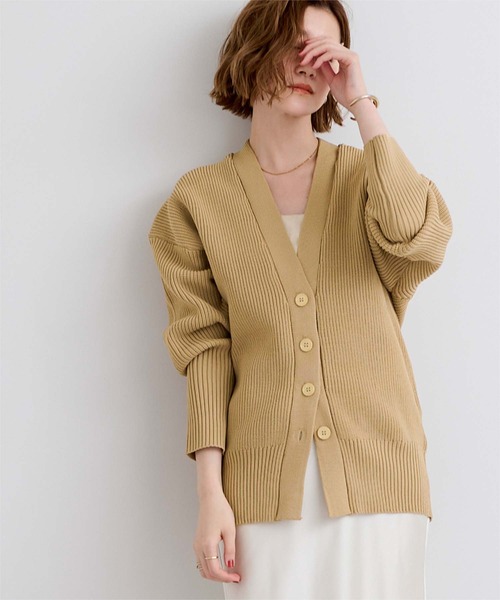 UR'S(ユアーズ)の「Vネックボリュームスリーブニットカーディガン(カーディガン/ボレロ・レディース・ネイビー/ベージュ/グリーン系その他/チャコール/ブラウン・L/S/M)」の4枚目の写真