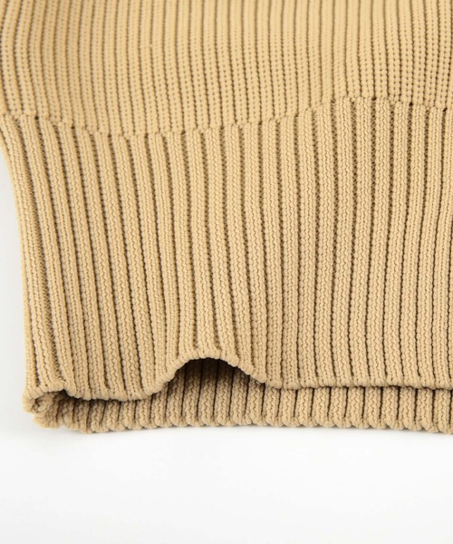 UR'S(ユアーズ)の「Vネックボリュームスリーブニットカーディガン(カーディガン/ボレロ・レディース・ネイビー/ベージュ/グリーン系その他/チャコール/ブラウン・L/S/M)」の10枚目の写真