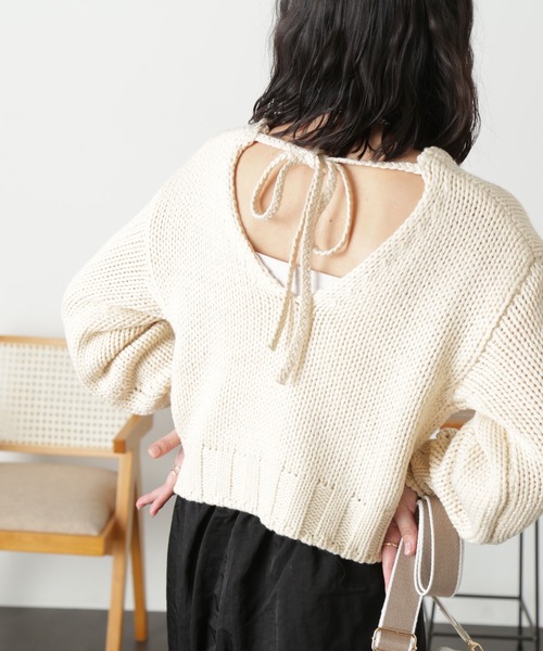 FREE'S MART(フリーズマート)の「◆バックオープンローゲージニット(ニット/セーター・レディース・レッド/グリーン/オフホワイト・FREE)」の5枚目の写真