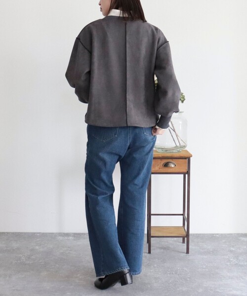fredy emue（フレディエミュ）の「ダンボールスエード配色メロープルオーバー（Tシャツ/カットソー・レディース・ライトグレー/チャコールグレー/ベージュ/サックスブルー/ブラウン/ベビーピンク・38）」の12枚目の写真