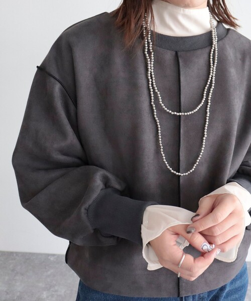fredy emue（フレディエミュ）の「ダンボールスエード配色メロープルオーバー（Tシャツ/カットソー・レディース・ライトグレー/チャコールグレー/ベージュ/サックスブルー/ブラウン/ベビーピンク・38）」の21枚目の写真