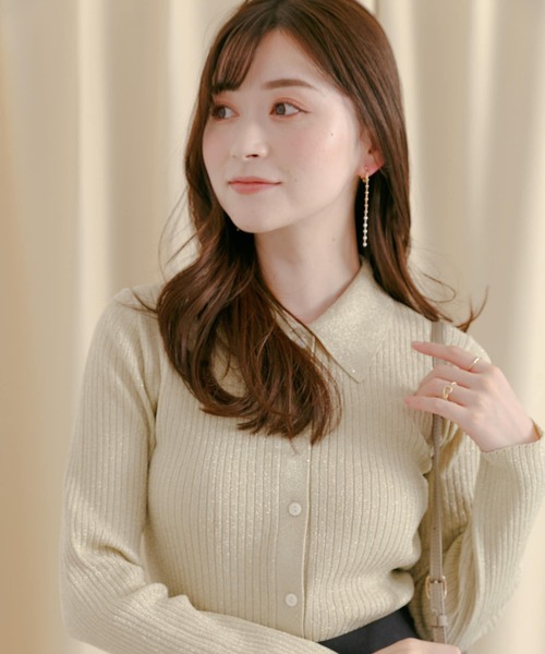 HEYUMM（ヘユム）の「ラメニットコンパクトカーディガン（カーディガン/ボレロ・レディース・グリーン/ベージュ/グレー・ONE）」の11枚目の写真