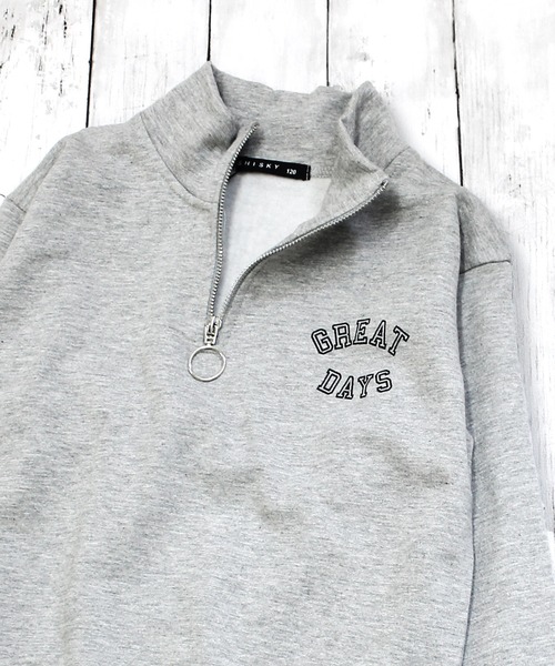 ZI-ON（ジーオン）の「裏起毛 ハーフジップ オーバーサイズ トレーナー（スウェット・キッズ・グリーン系その他/ネイビー/サックスブルー/ブラック/グレー系その他/杢グレー/ブラック系その他/グリーン・120cm/130cm/140cm/150cm/160cm/110cm）」の14枚目の写真