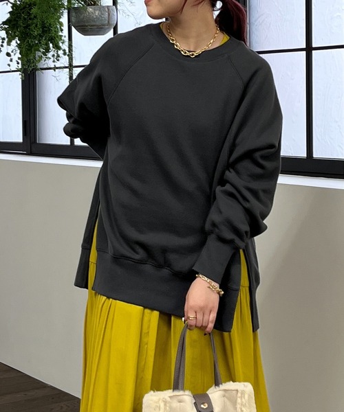 un dix cors（アンディコール）の「ファスナースリット裏毛プルオーバー（スウェット・レディース・チャコールグレー/パープル・FREE）」の5枚目の写真